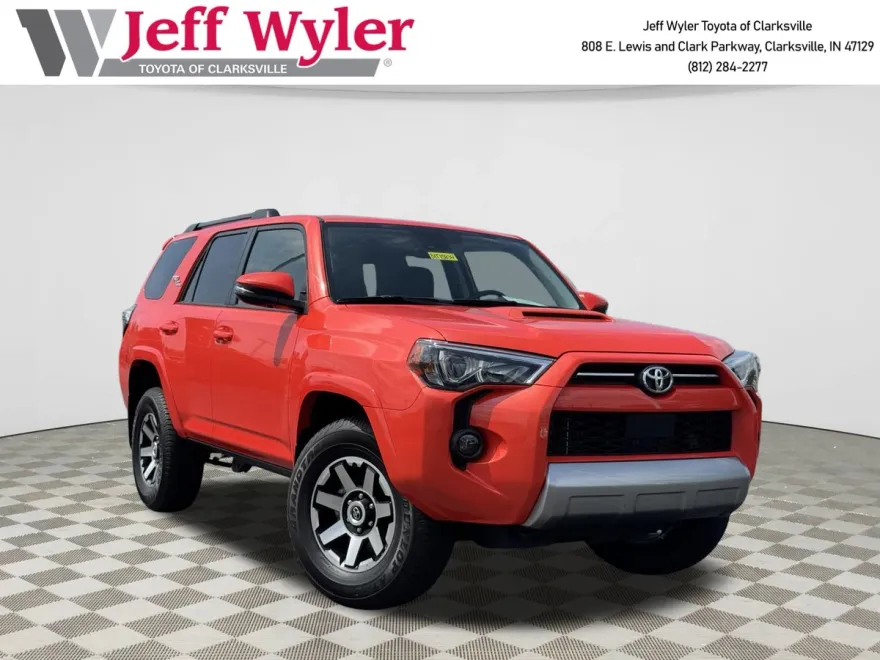 2024 Toyota 4Runner TRD Off-Road Premium photo 1