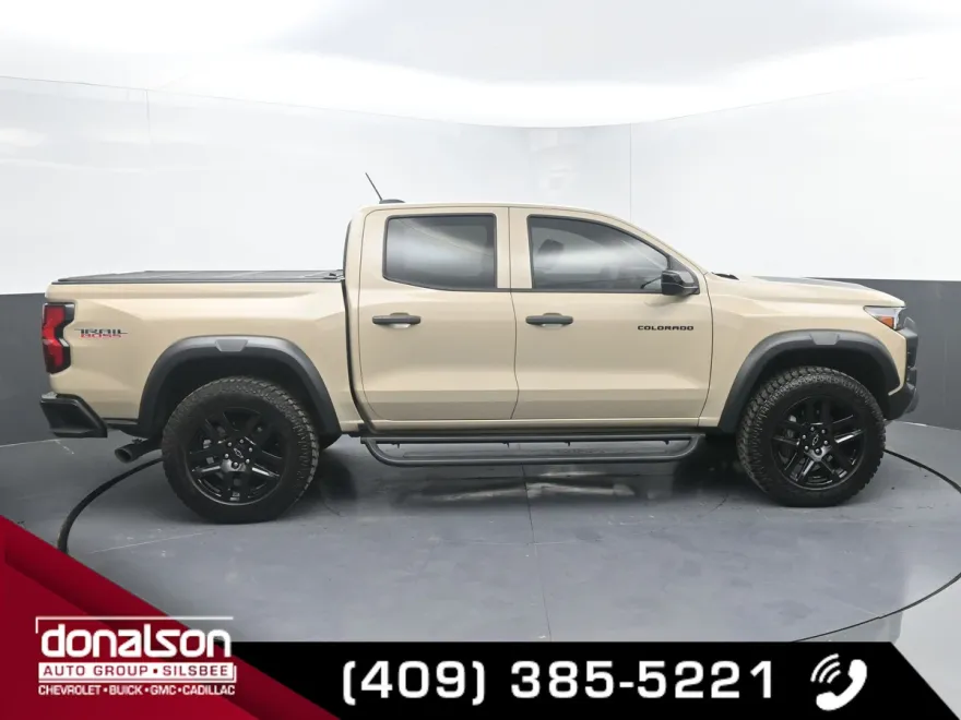 2023 Chevrolet Colorado Trail Boss photo 1