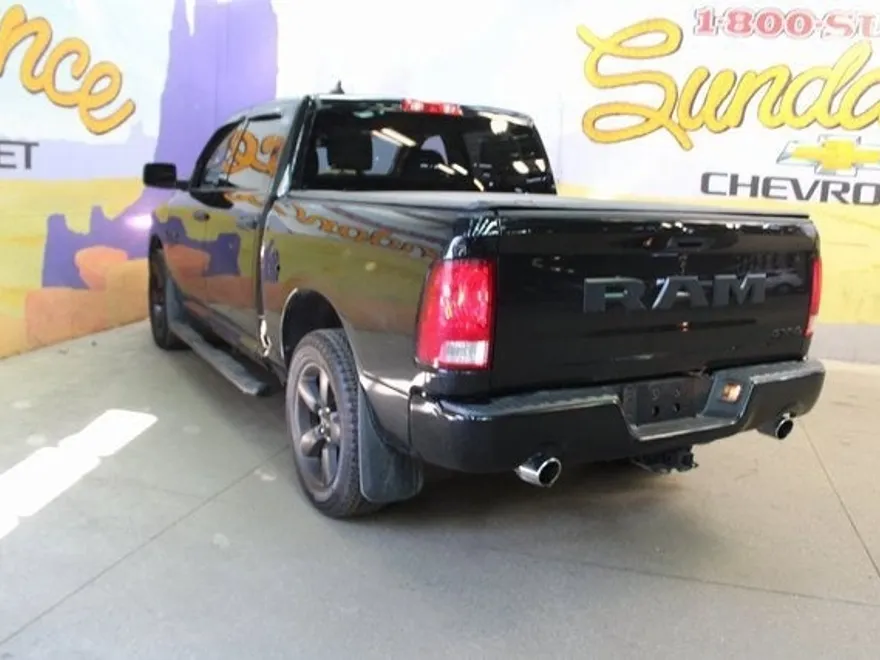 2019 Ram 1500 Classic Express photo 1