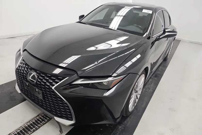 2023 Lexus IS 300 photo 1