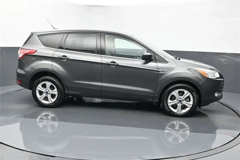 2015 Ford Escape SE photo 1