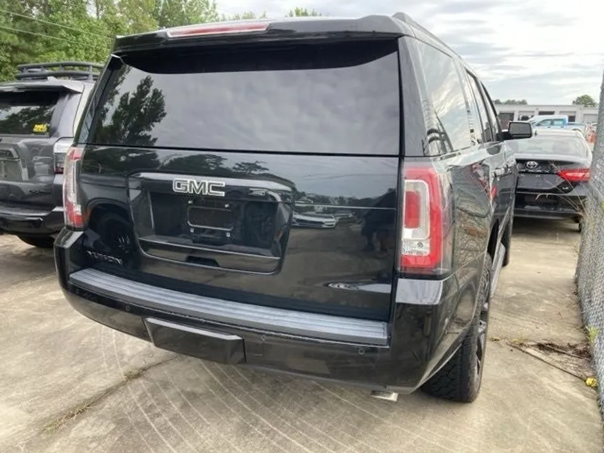 2018 Gmc Yukon SLT photo 1