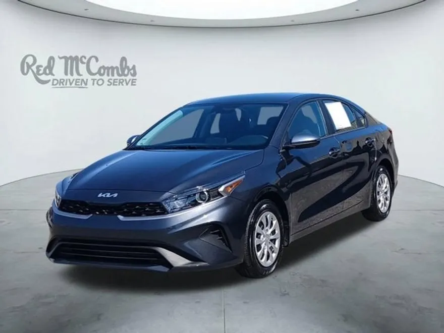 2024 Kia Forte LX photo 1