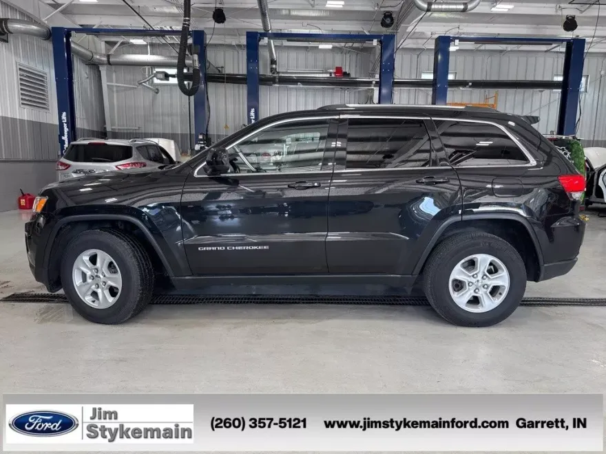2015 Jeep Grand Cherokee Laredo photo 1