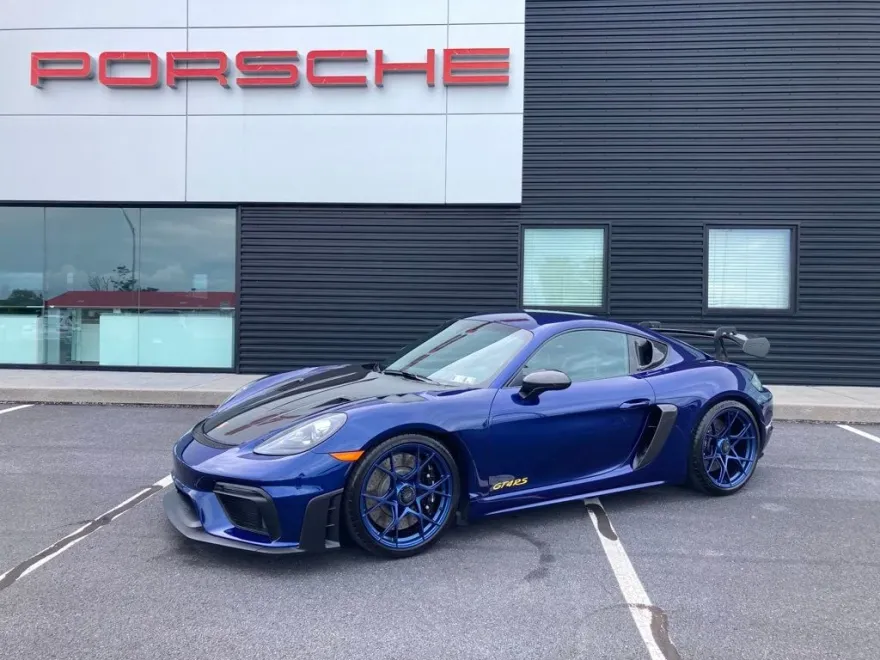 2023 Porsche Cayman GT4 RS photo 1