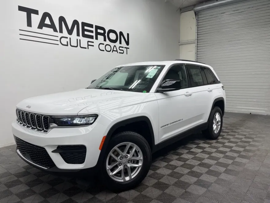 2025 Jeep Grand Cherokee Laredo X photo 1