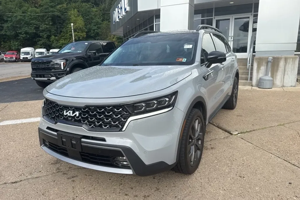 2023 Kia Sorento X-Line SX Prestige photo 1