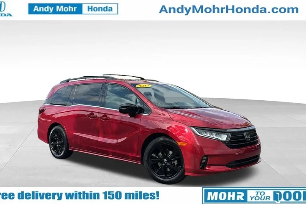 2023 Honda Odyssey Sport photo 1
