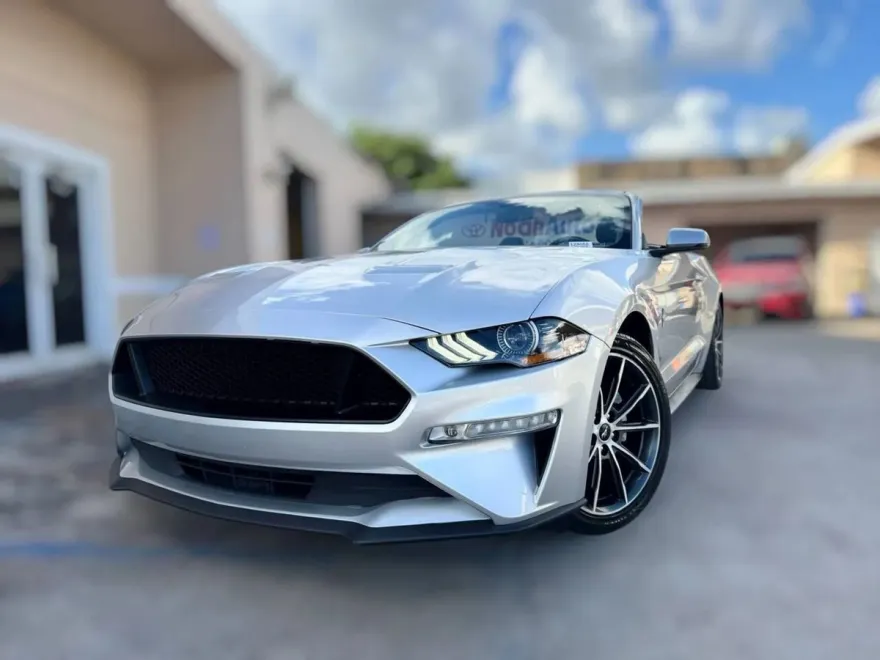 2018 Ford Mustang EcoBoost Premium Convertible photo 1