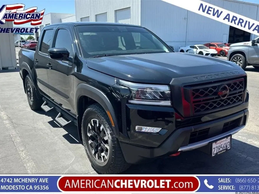 2023 Nissan Frontier PRO-X photo 1