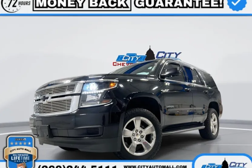 2017 Chevrolet Tahoe LT photo 1