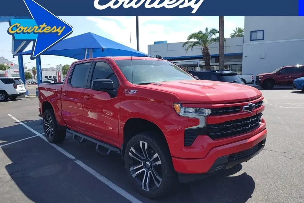 2022 Chevrolet Silverado 1500 RST photo 1