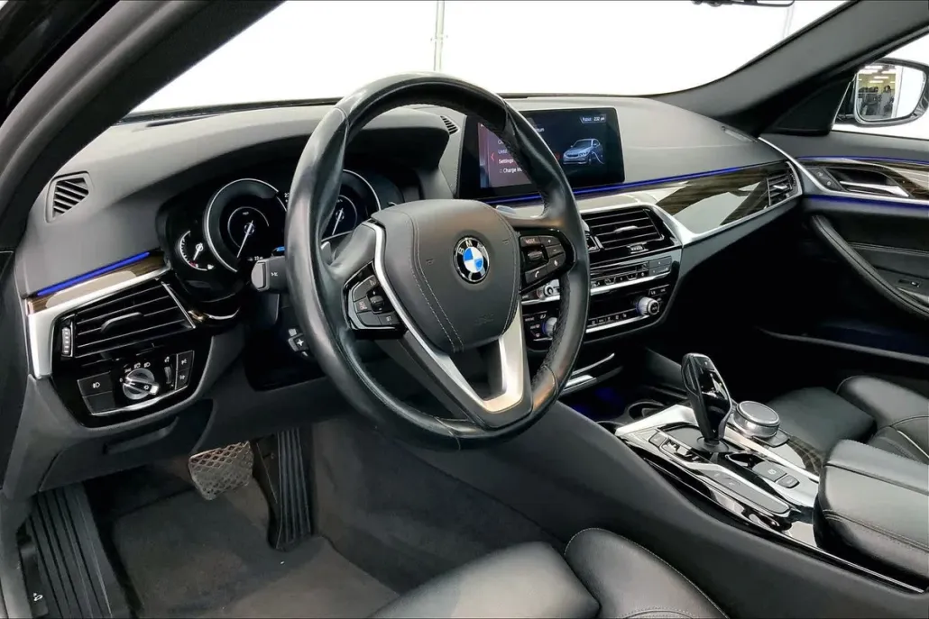 2018 Bmw 530e Sedan photo 1