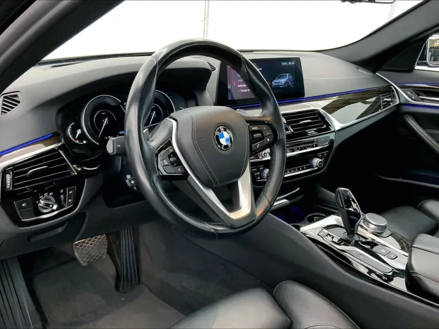 2018 Bmw 530e Sedan photo 1