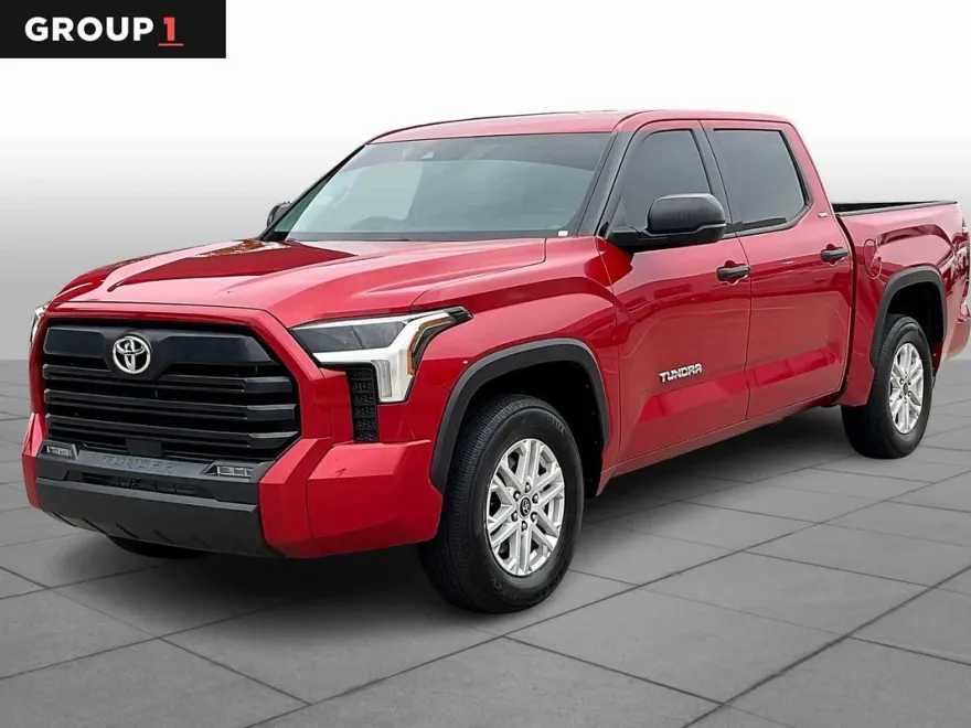2022 Toyota Tundra SR5 photo 1