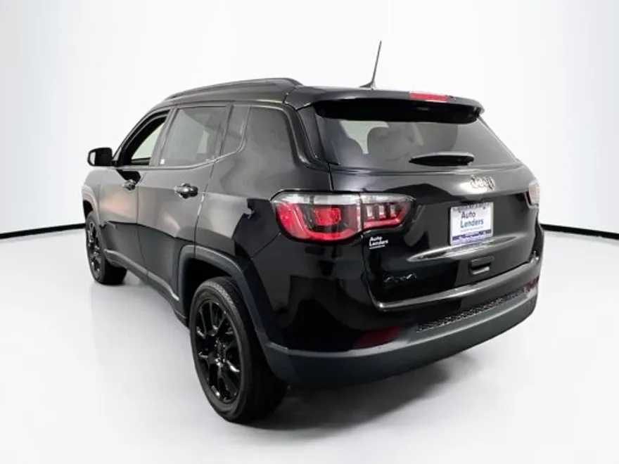2022 Jeep Compass Altitude photo 1