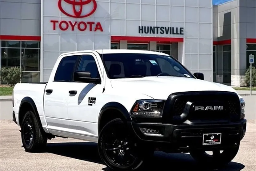 2024 Ram 1500 Classic SLT photo 1