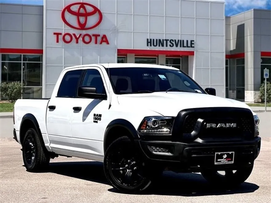 2024 Ram 1500 Classic SLT photo 1
