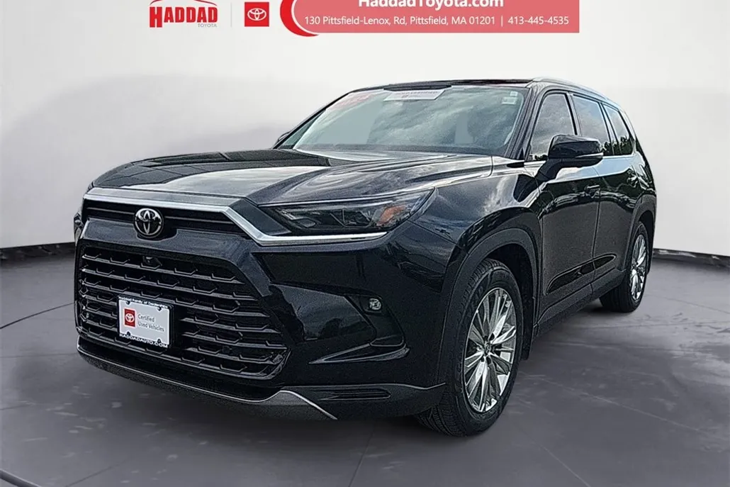2024 Toyota Grand Highlander Platinum photo 1
