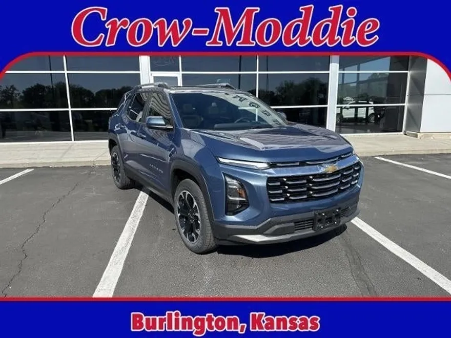 2025 Chevrolet Equinox LT photo 1