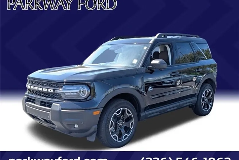 2025 Ford Bronco Sport Outer Banks photo 1