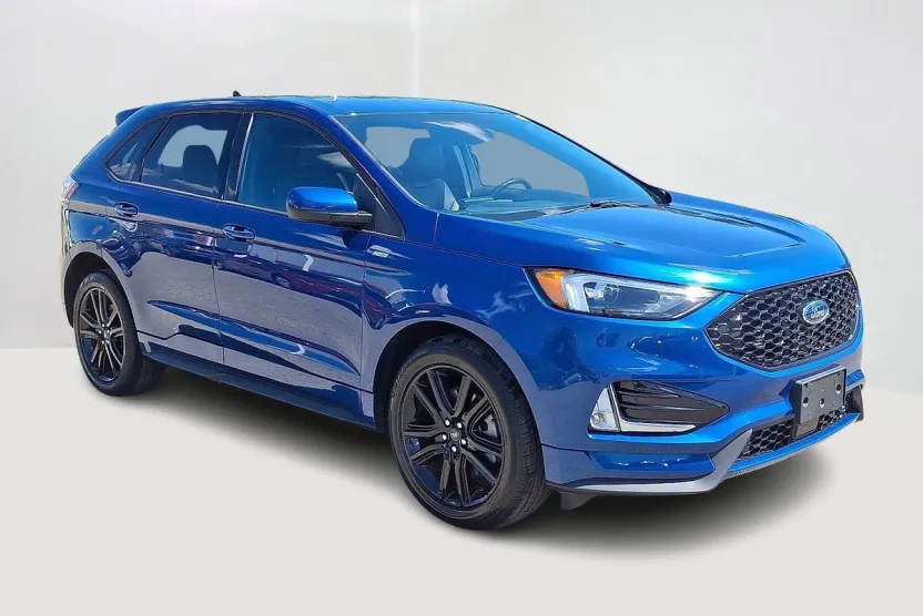 2022 Ford Edge ST-Line photo 1