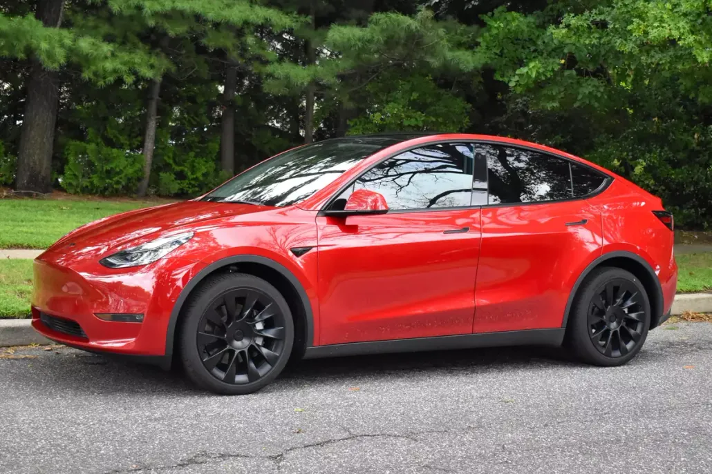 2022 Tesla Model Y Long Range photo 1