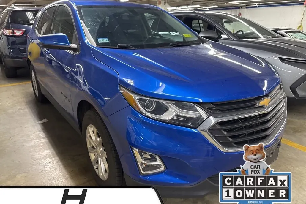 2019 Chevrolet Equinox LT photo 1