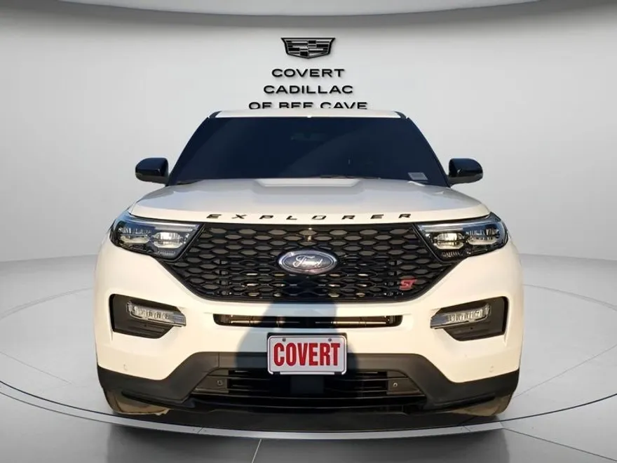2021 Ford Explorer ST photo 1