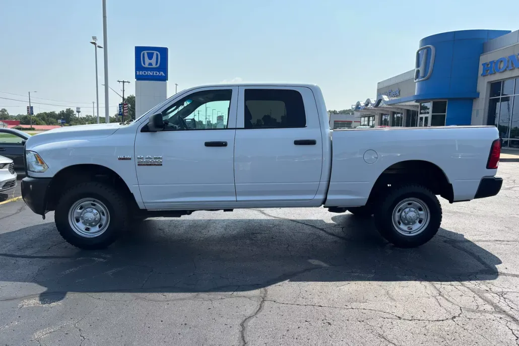 2016 Ram 2500 Tradesman photo 1