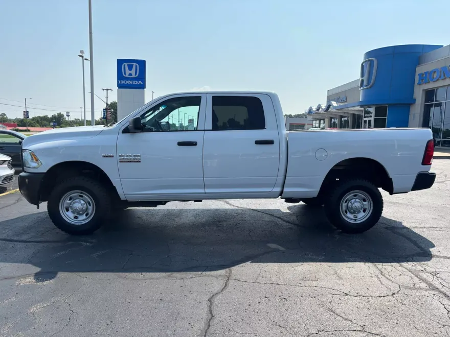 2016 Ram 2500 Tradesman photo 1
