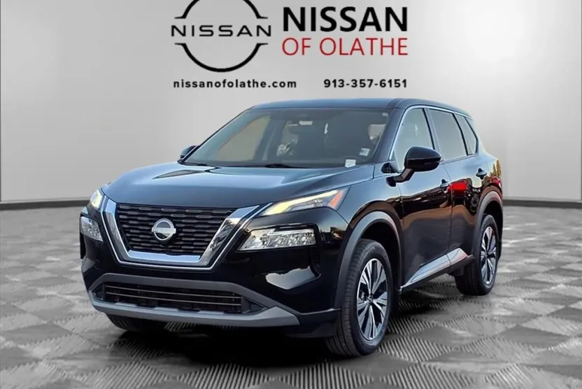 2022 Nissan Rogue SV photo 1