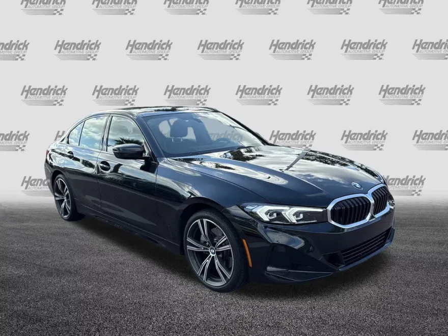 2023 Bmw 330i photo 1