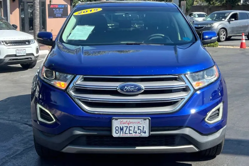 2015 Ford Edge SEL photo 1