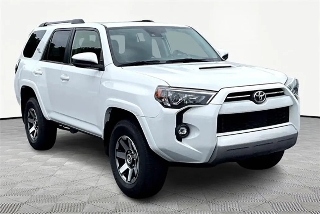 2024 Toyota 4Runner TRD Off-Road photo 1
