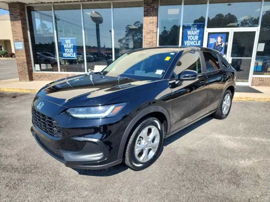 2023 Honda HR-V LX photo 1