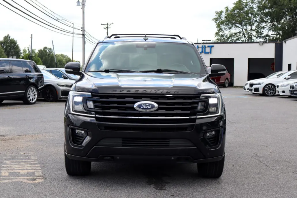 2019 Ford Expedition Limited photo 1