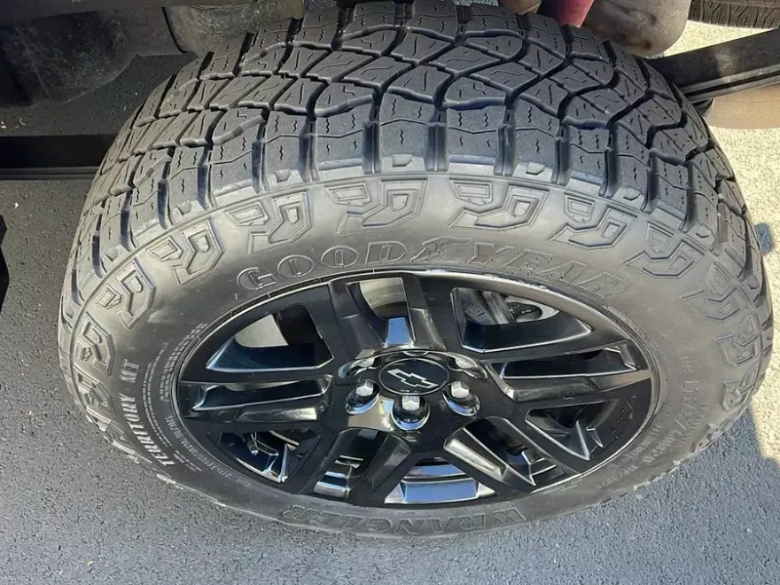2021 Chevrolet Silverado 1500 LT Trail Boss photo 1