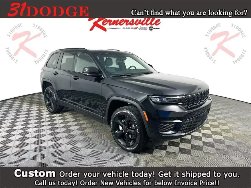 2025 Jeep Grand Cherokee Laredo Altitude photo 1