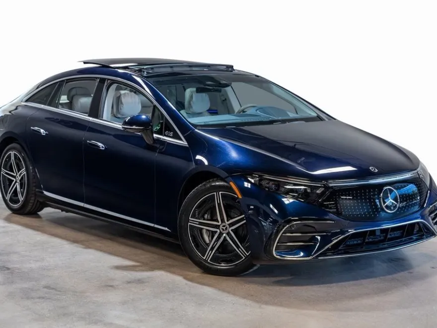 2024 Mercedes Benz EQS-Class Sedan photo 1
