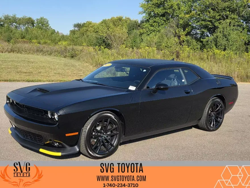 2023 Dodge Challenger R/T Scat Pack photo 1