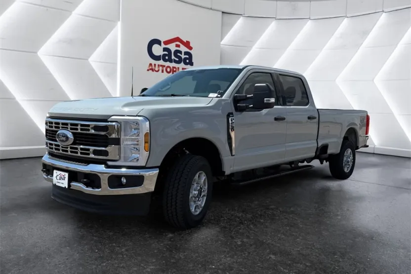 2025 Ford F-250 photo 1