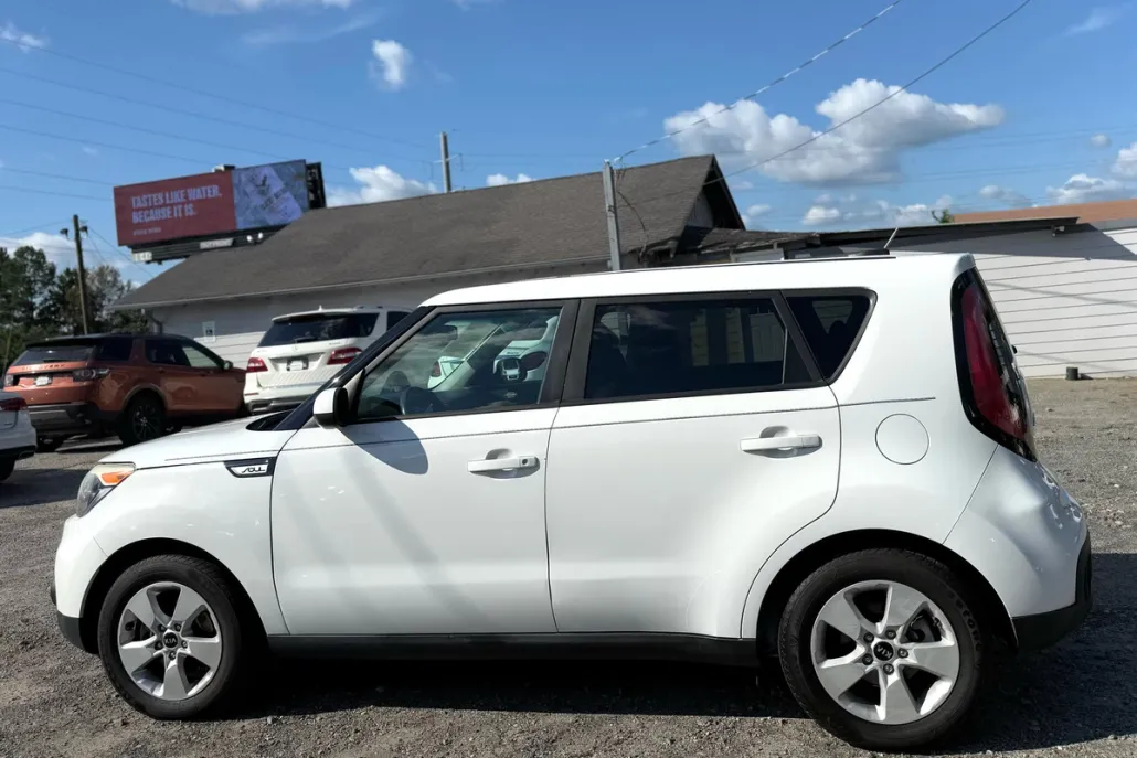 2018 Kia Soul Base photo 1