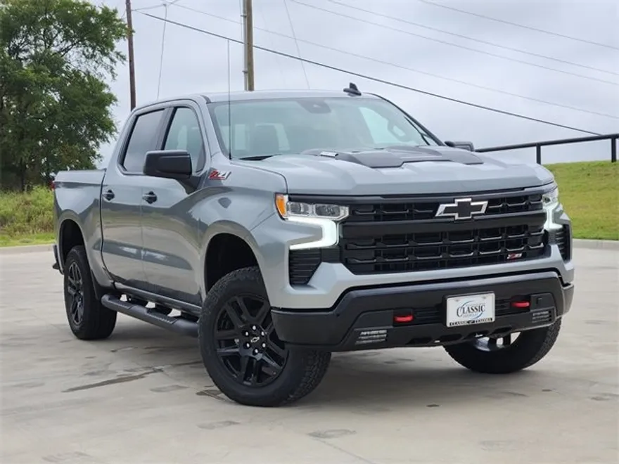 2025 Chevrolet Silverado 1500 LT Trail Boss photo 1
