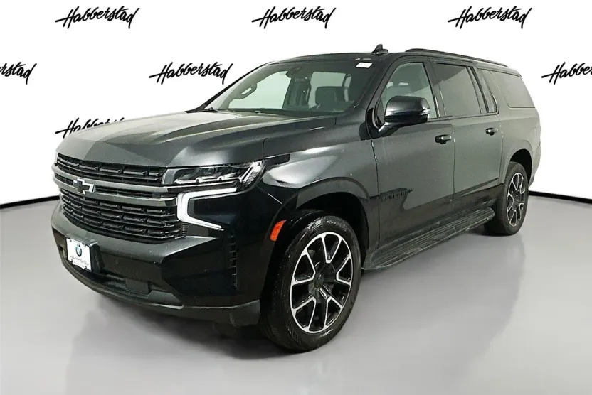 2021 Chevrolet Suburban RST photo 1