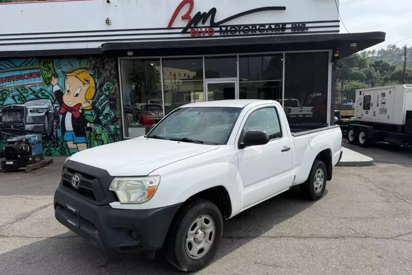 2014 Toyota Tacoma photo 1