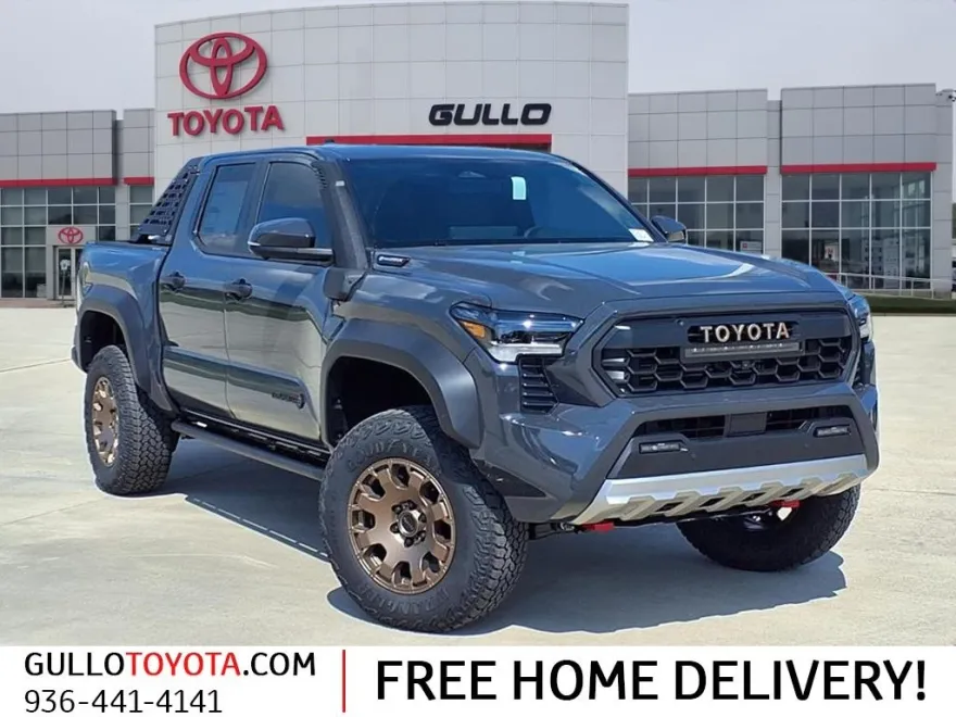 2025 Toyota Tacoma Trailhunter Double Cab photo 1