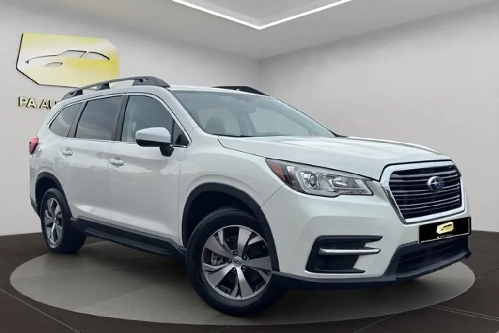 2019 Subaru Ascent Premium photo 1