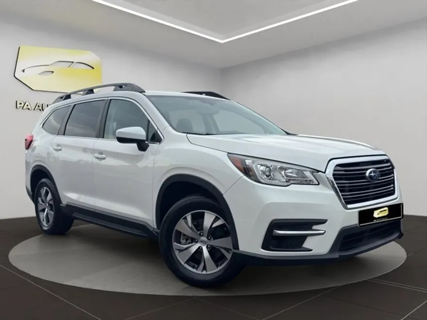 2019 Subaru Ascent Premium photo 1
