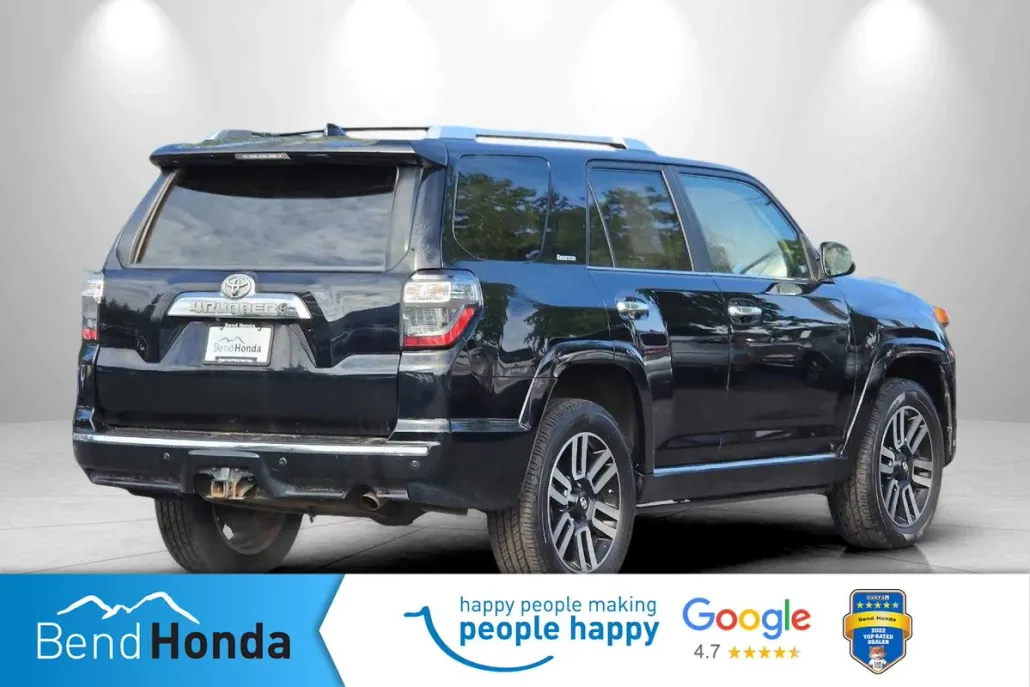 2016 Toyota 4Runner Limited photo 1